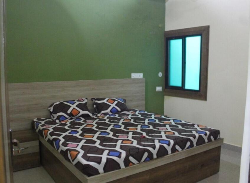 Spot On Hotel Imperial Crown Prayagraj Exterior photo